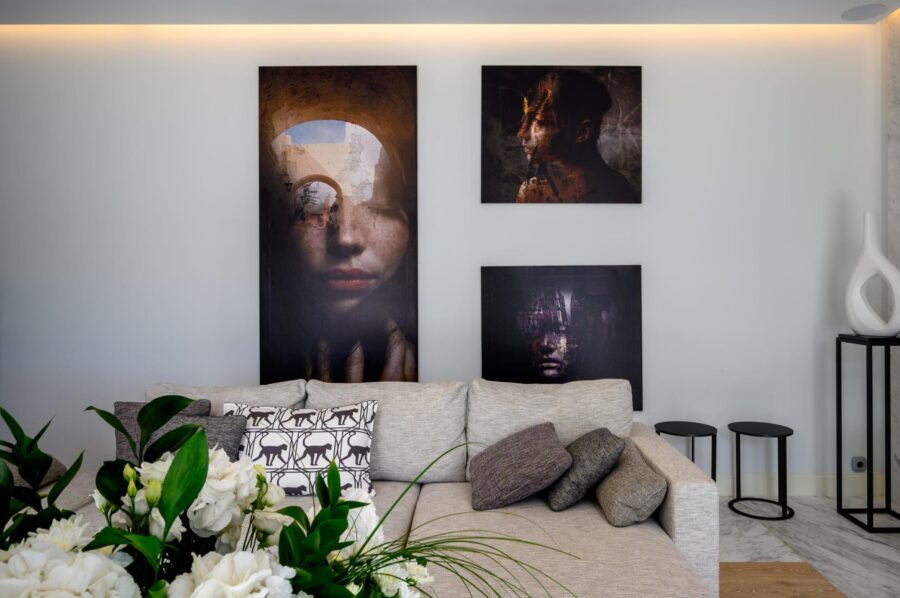 villa-dalida-living-room-lounge-artwork-modern-stylish-design-luxury-crete