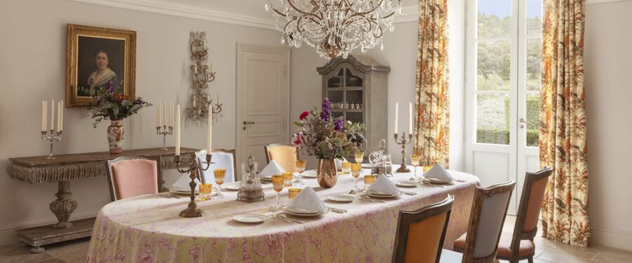 villa-esta-dining-room-elegant-grand-opulent-luxury-provence
