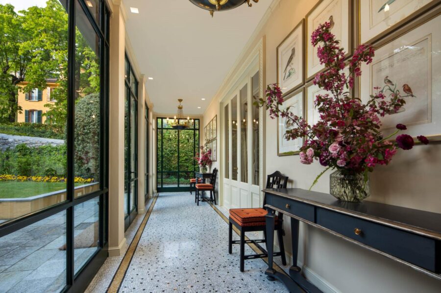 villa-grace-hallway-elegant-interiors-garden-views-luxury-lakecomo