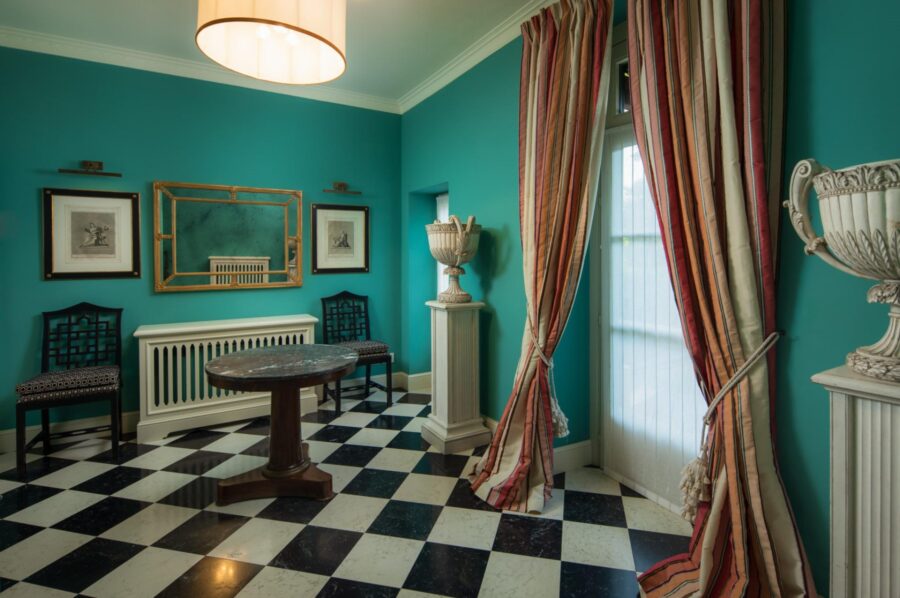 villa-grace-hallway-entrance-luxury-design-lakecomo