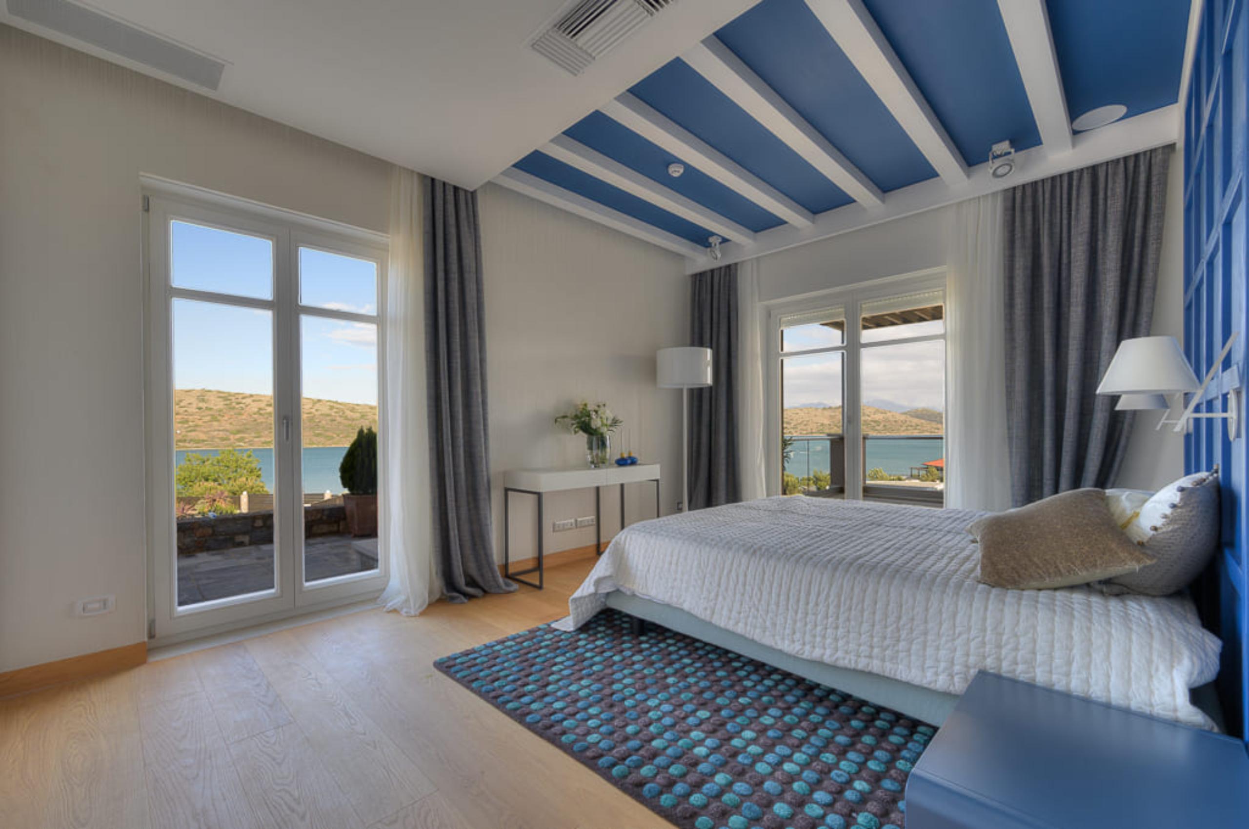 villa-octavia-bedroom-sea-view-elegant-design-luxury-crete