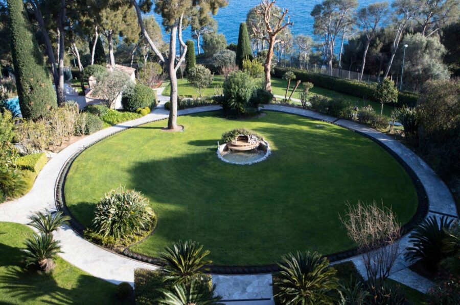 villa-rosa-garden-sea-view-spacious-tropical-retreat-luxury-cap-ferrat