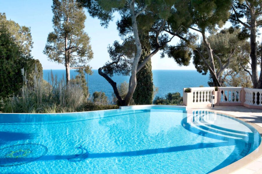 villa-rosa-swimming-pool-sea-view-coastal-retreat-luxury-rental-property-cap-ferrat