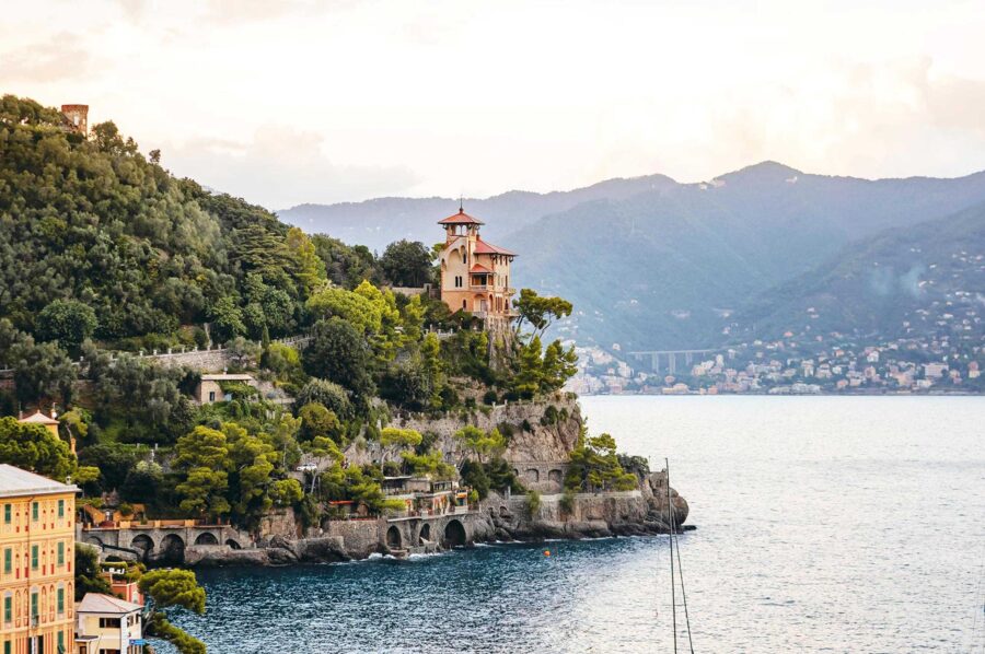 villa-cinzia-exterior-coastal-villa-sea-front-view-luxury-portofino