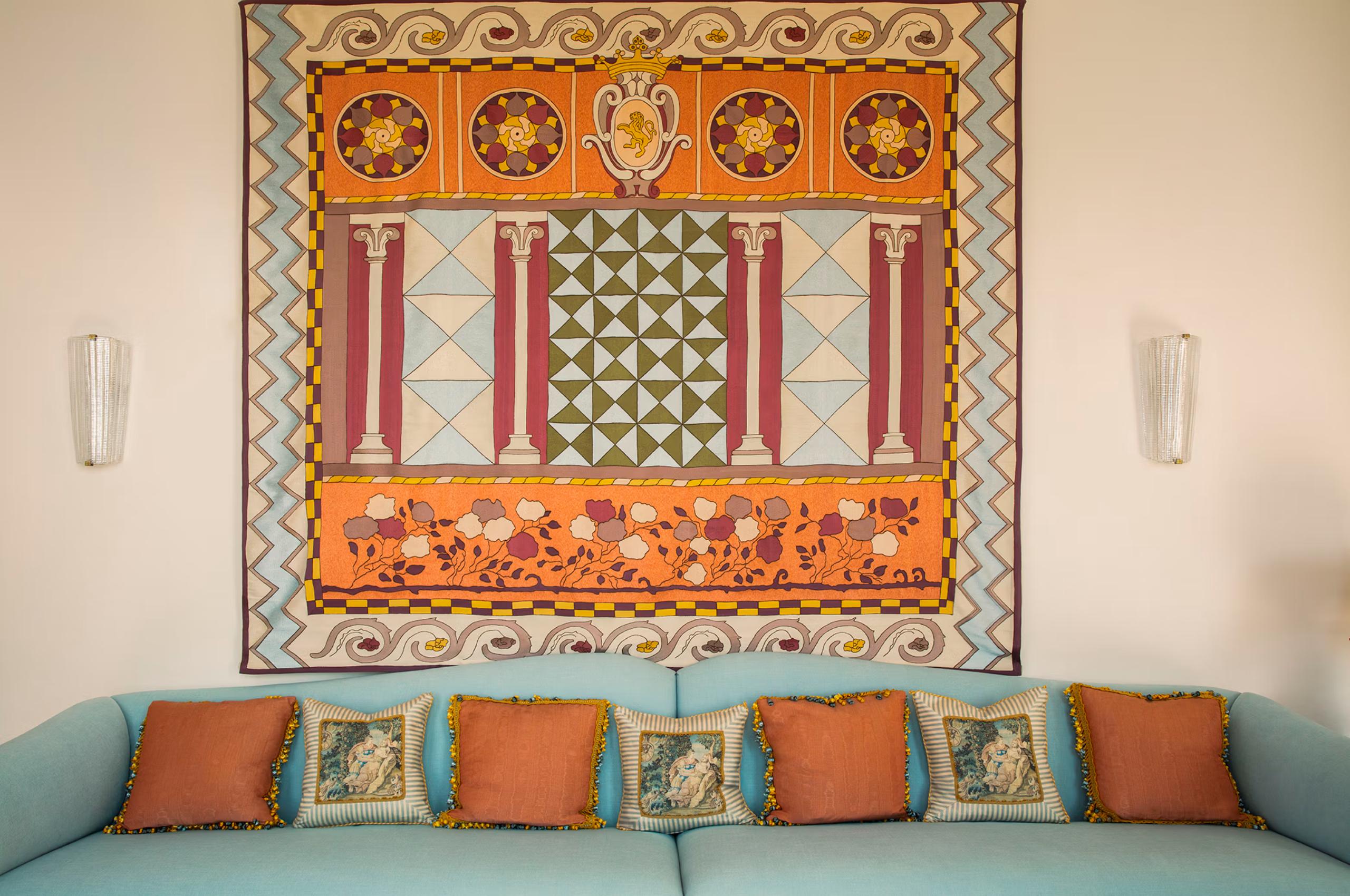 villa-cinzia-living-room-sofa-artwork-bold-unique-interior-design-luxury-portofino