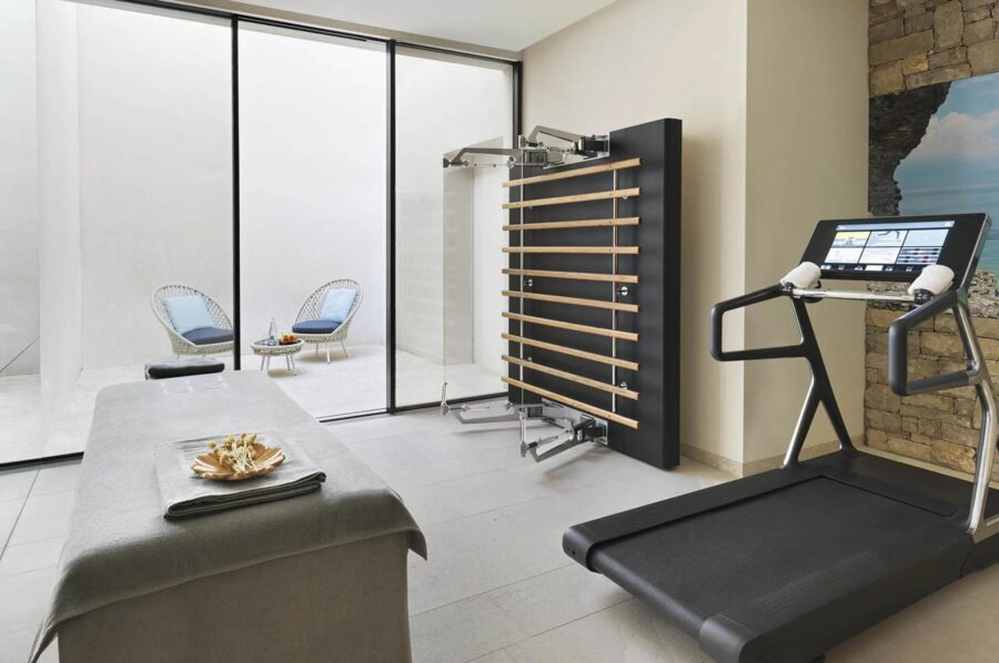 villa-leah-gym-fitness-workout-relaxation-area-wellness-luxury-lakegarda