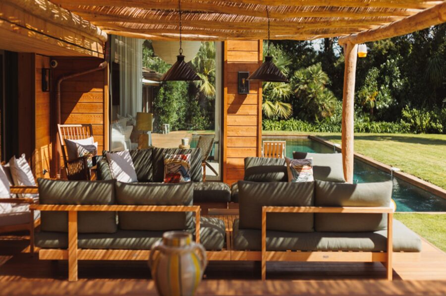 villa-pine-alfresco-lounge-area-swimming-pool-garden-tranquil-retreat-luxury-lacroixvalmer