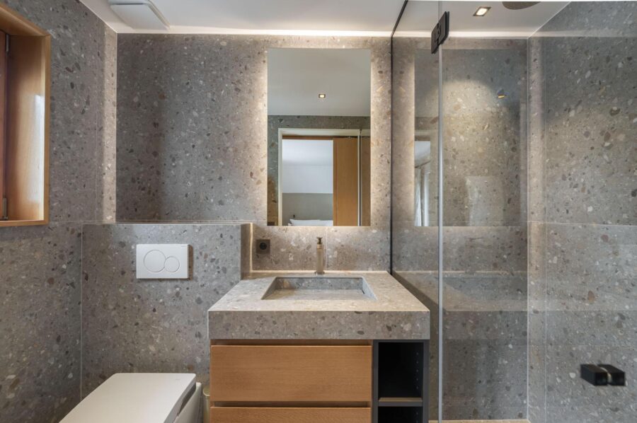 chalet-bellvie-bathroom-modern-luxury-megeve