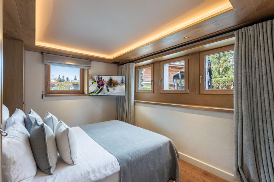 chalet-bellvie-bedroom-serene-tranquil-design-luxury-megeve