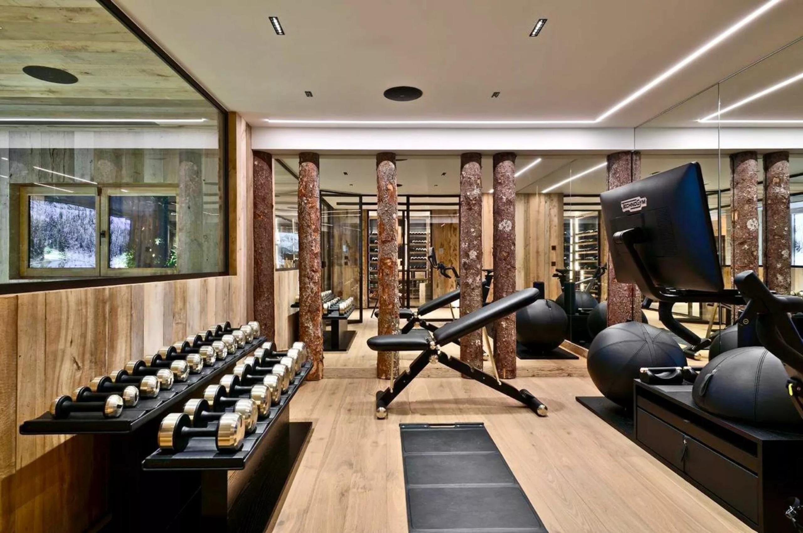 chalet-chamille-gym-workout-wellness-luxury-megeve