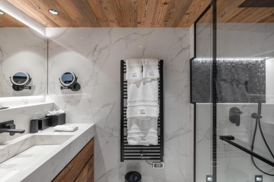 chalet-griselda-bathroom-sink-shower-sleek-modern-design-luxury-megeve