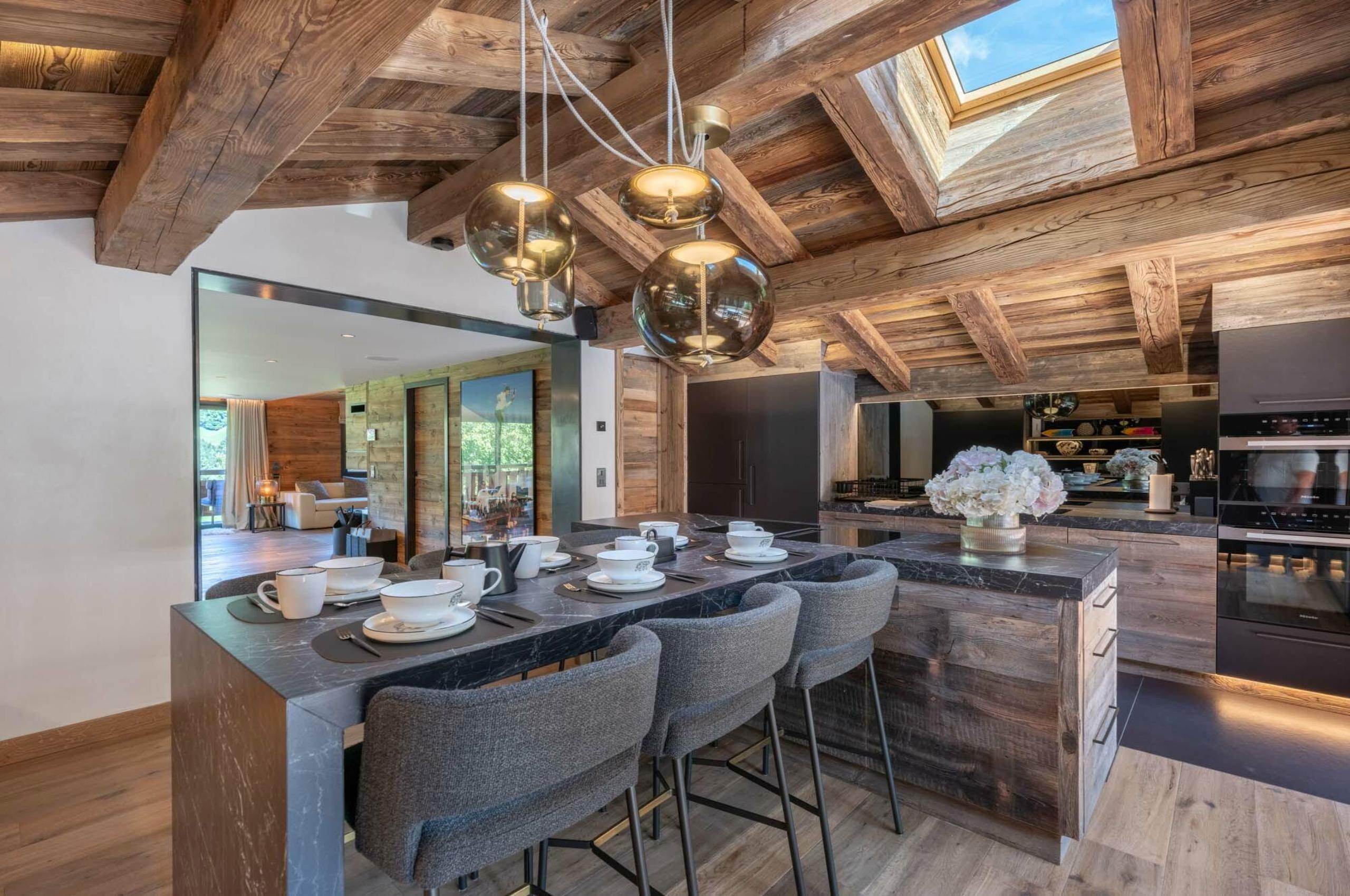 chalet-griselda-kitchen-breakfast-bar-sleek-modern-alpine-design-luxury-megeve