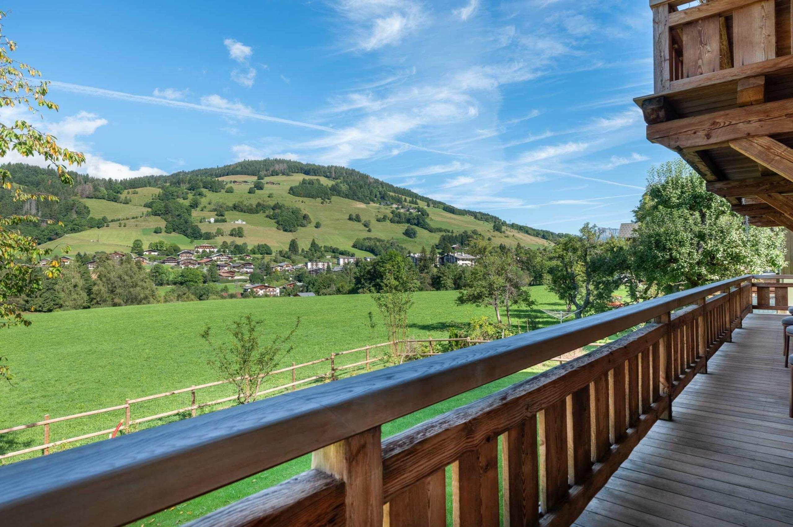 chalet-griselda-terrace-balcony-scenic-alpine-views-luxury-megeve
