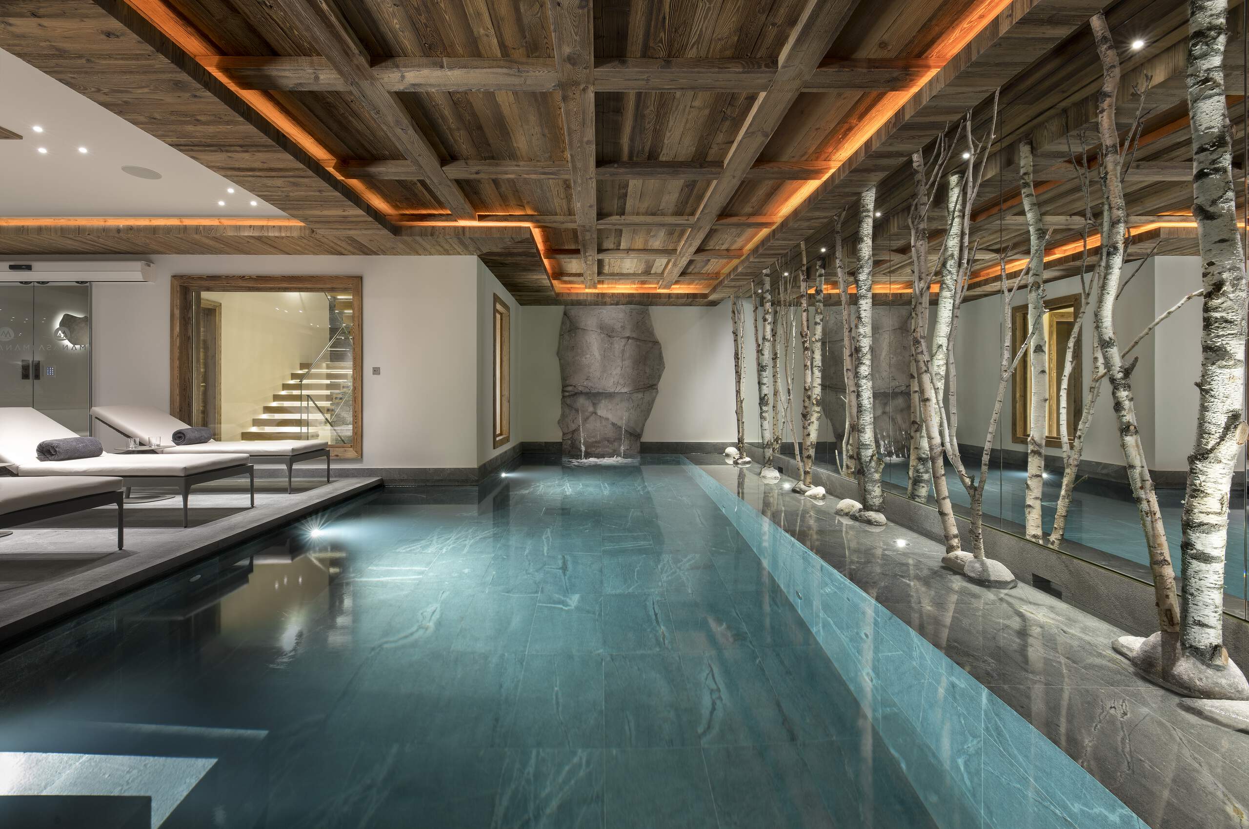 chalet-anastasia-indoorpool-wellness-spa-alpine-elegant-interior-design-courchevel1850-luxury