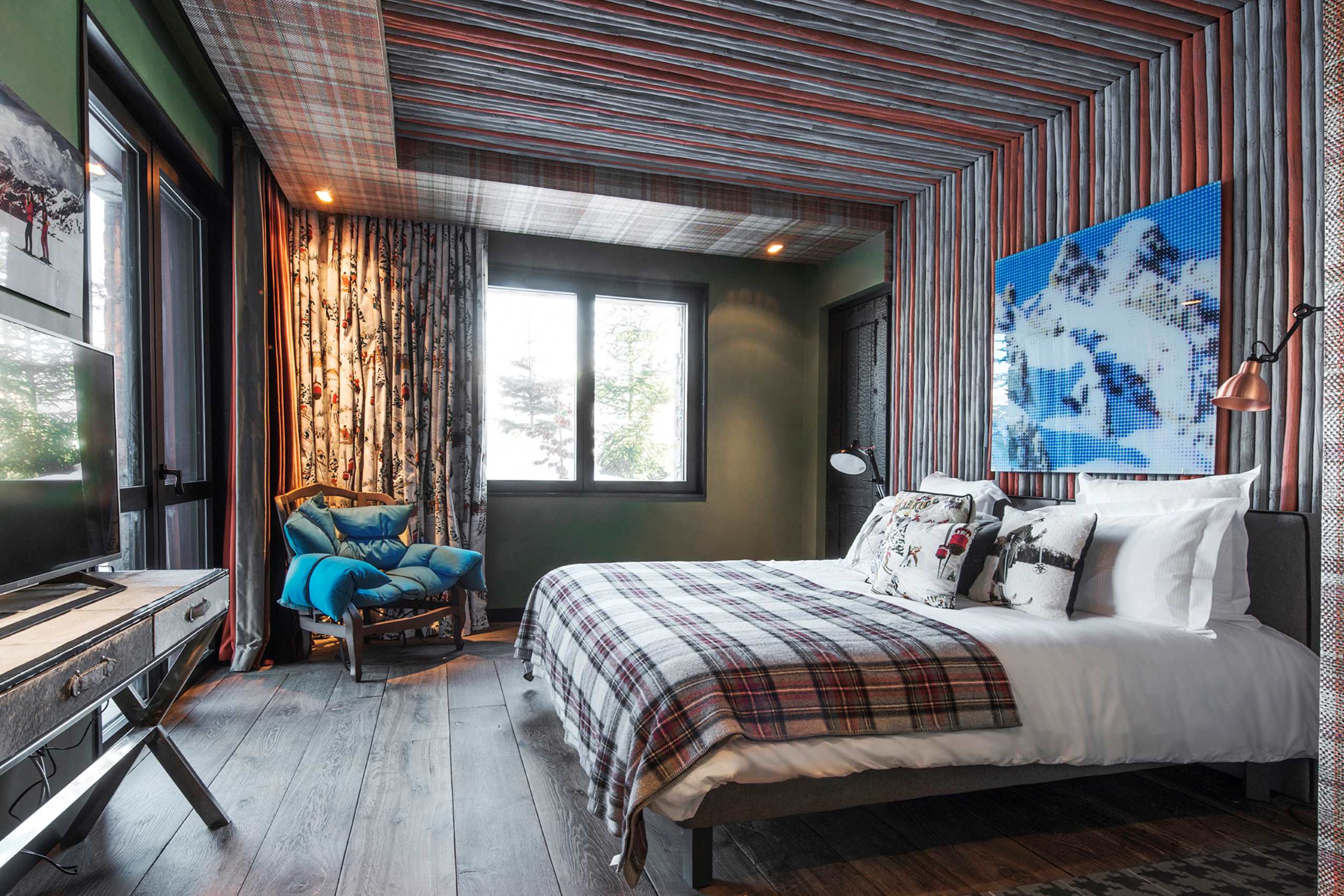 chalet-artsy-bedroom-modern-stylish-interiordesign-luxury-courchevel1550