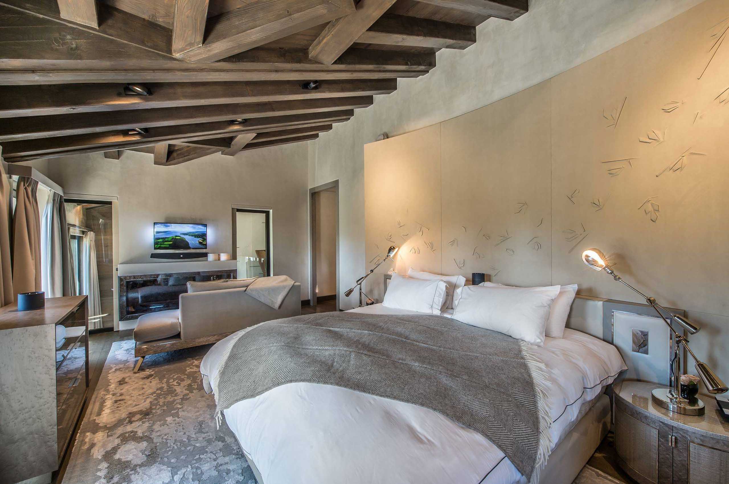 chalet-perce-bedroom-bespoke-luxury-elegant-interiordesign-courchevel1850