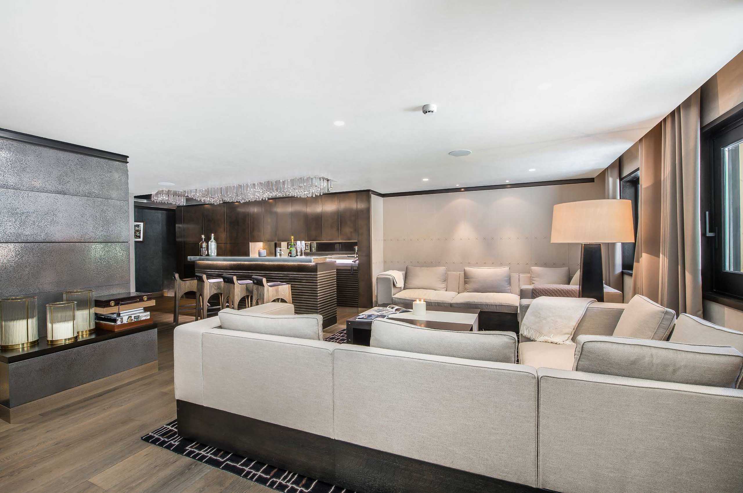 chalet-perce-livingroom-bar-modern-elegant-retreat-courchevel1850