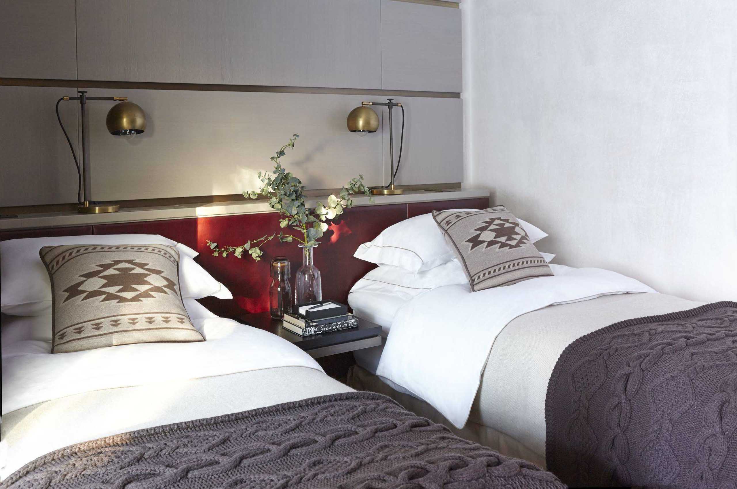 chalet-perce-twinroom-modern-elegant-luxury-design-courchevel1850