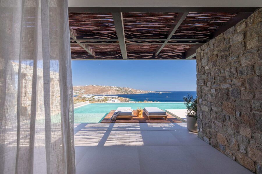 villa-august-terrace-sun-loungers-infinity-swimming-pool-sea-view-luxury-mykonos