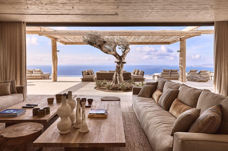 villa-daphne-living-room-open-plan-indoor-outdoor-living-sea-view-luxury-mykonos