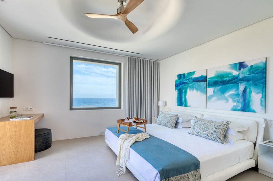 villa-diana-bedroom-scenic-sea-view-luxury-design-mykonos