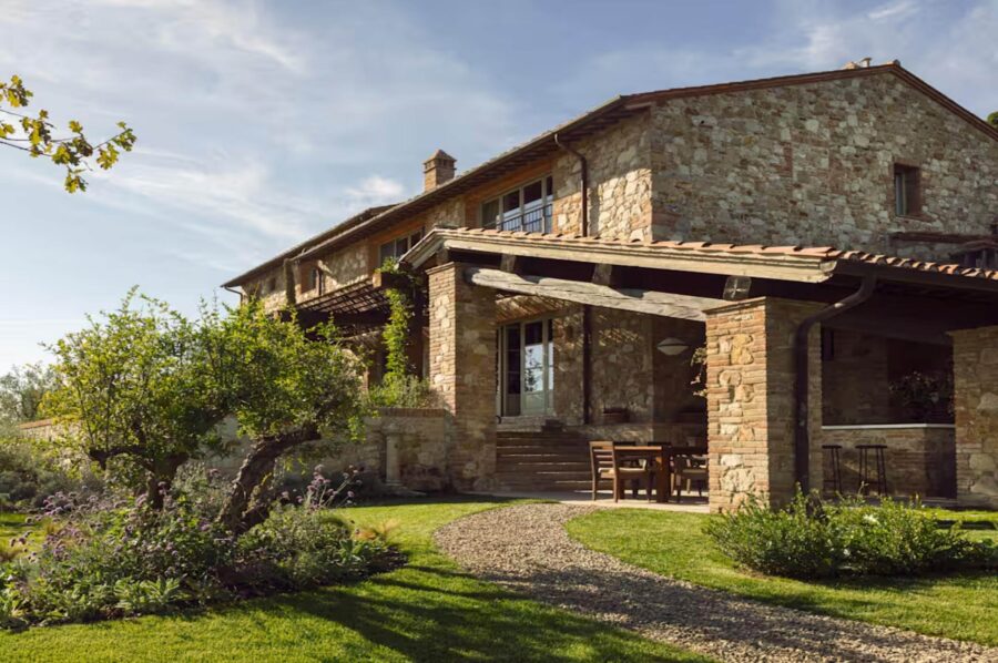 villa-greta-exterior-garden-luxury-countryside-retreat-tuscany