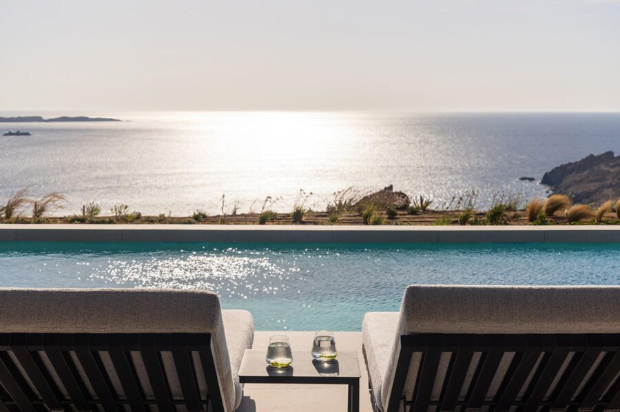 villa-lyra-poolside-sun-lounger-swimming-pool-scenic-sea-view-luxury-rental-retreat-mykonos
