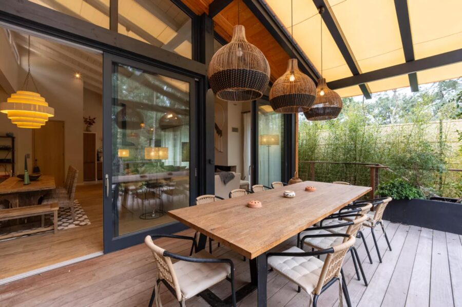 villa-maeva-alfresco-dining-space-covered-terrace-luxury-capferret