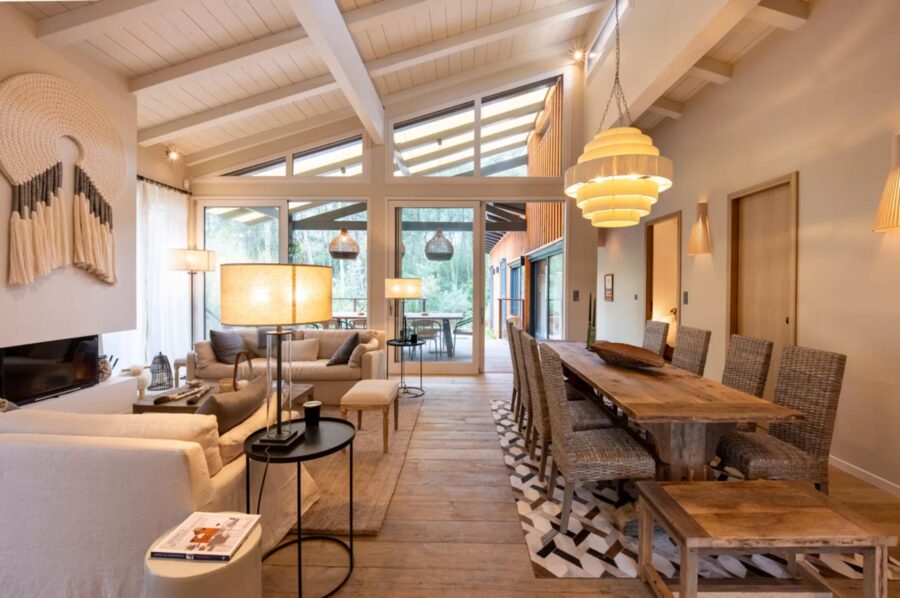 villa-maeva-living-room-openplan-lounge-dining-room-luxury-capferret