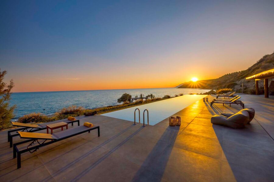 villa-nadia-terrace-sunset-infinity-pool-sea-views-luxury-crete