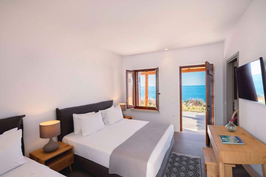 villa-nadia-twin-bedroom-sea-views-terrace-access-luxury-crete