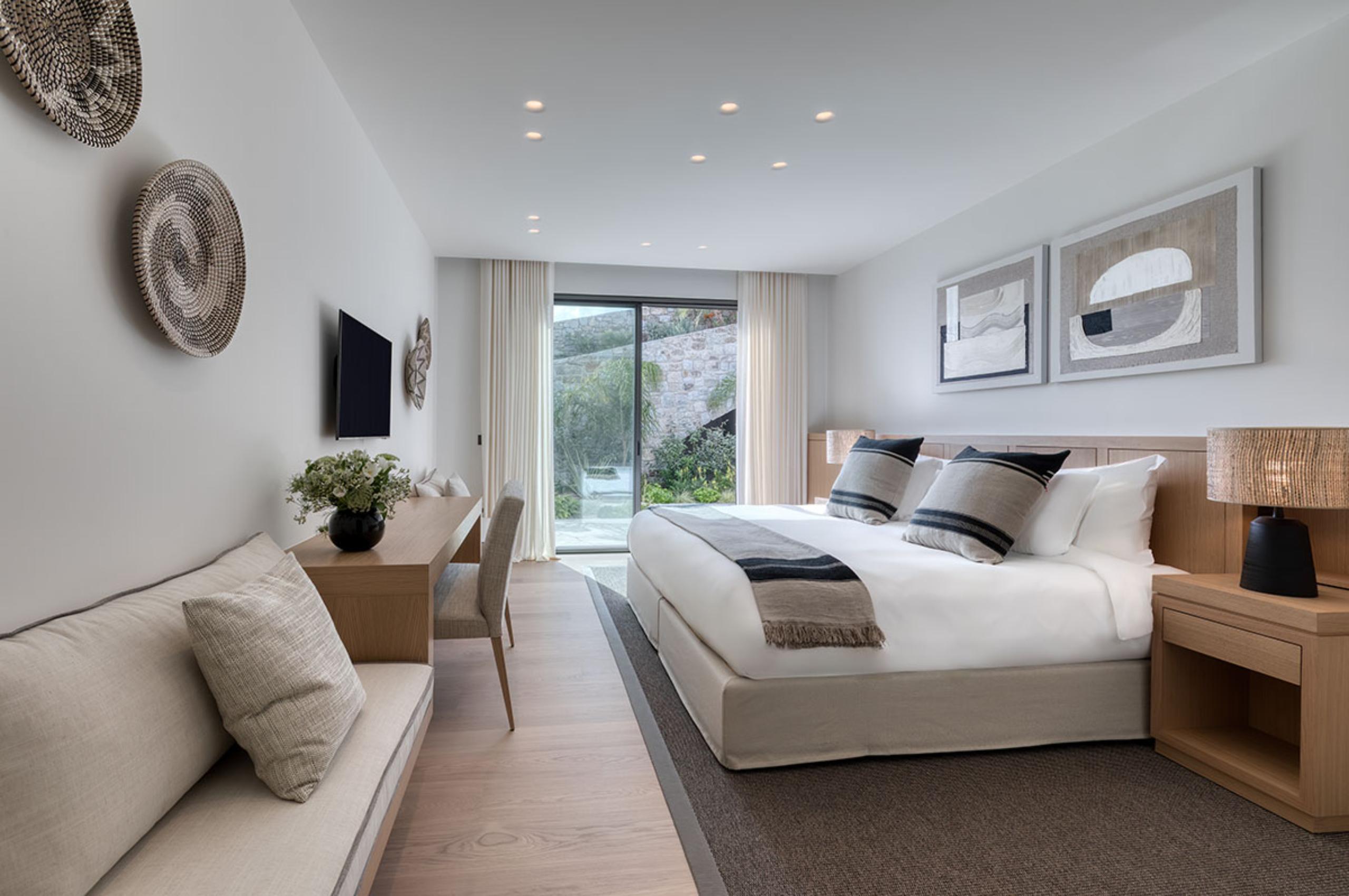villa-petra-bedroom-desk-tv-elegant-modern-interiors-luxury-mykonos