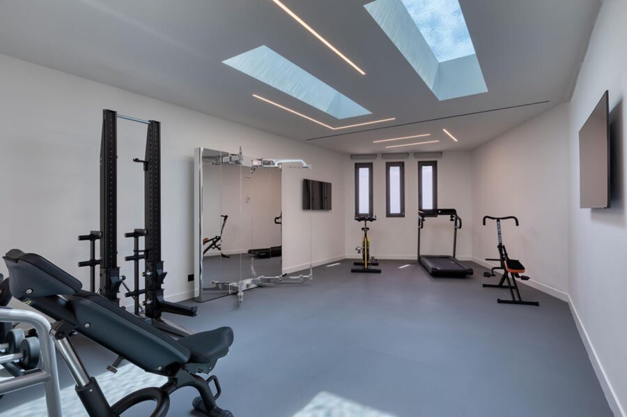 villa-petra-gym-fitness-workout-wellness-luxury-mykonos
