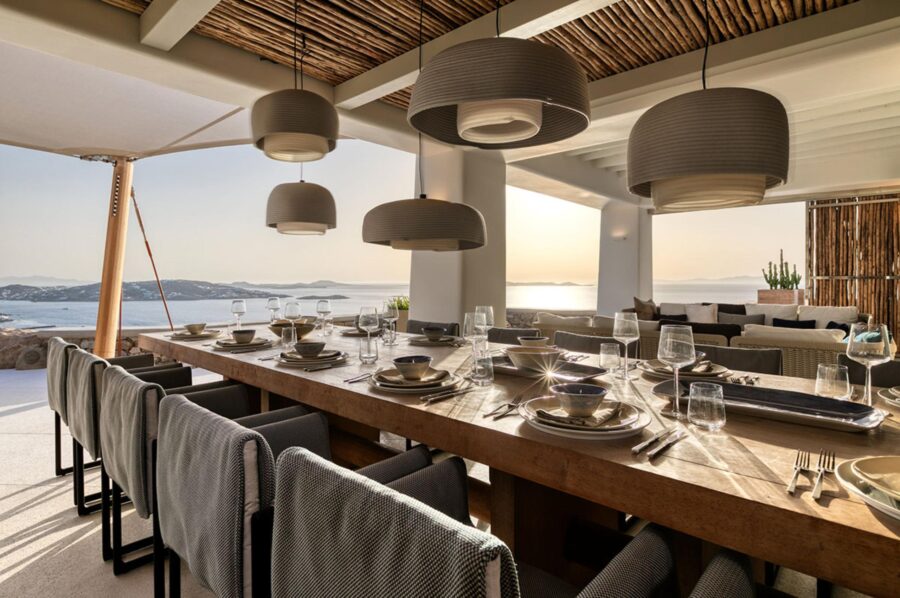 villa-selina-alfresco-dining-table-sea-views-terrace-luxury-mykonos