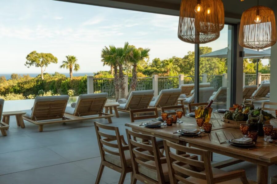 villa-soline-alfresco-dining-area-sunloungers-infinity-pool-sea-view-luxury-lacroixvalmer