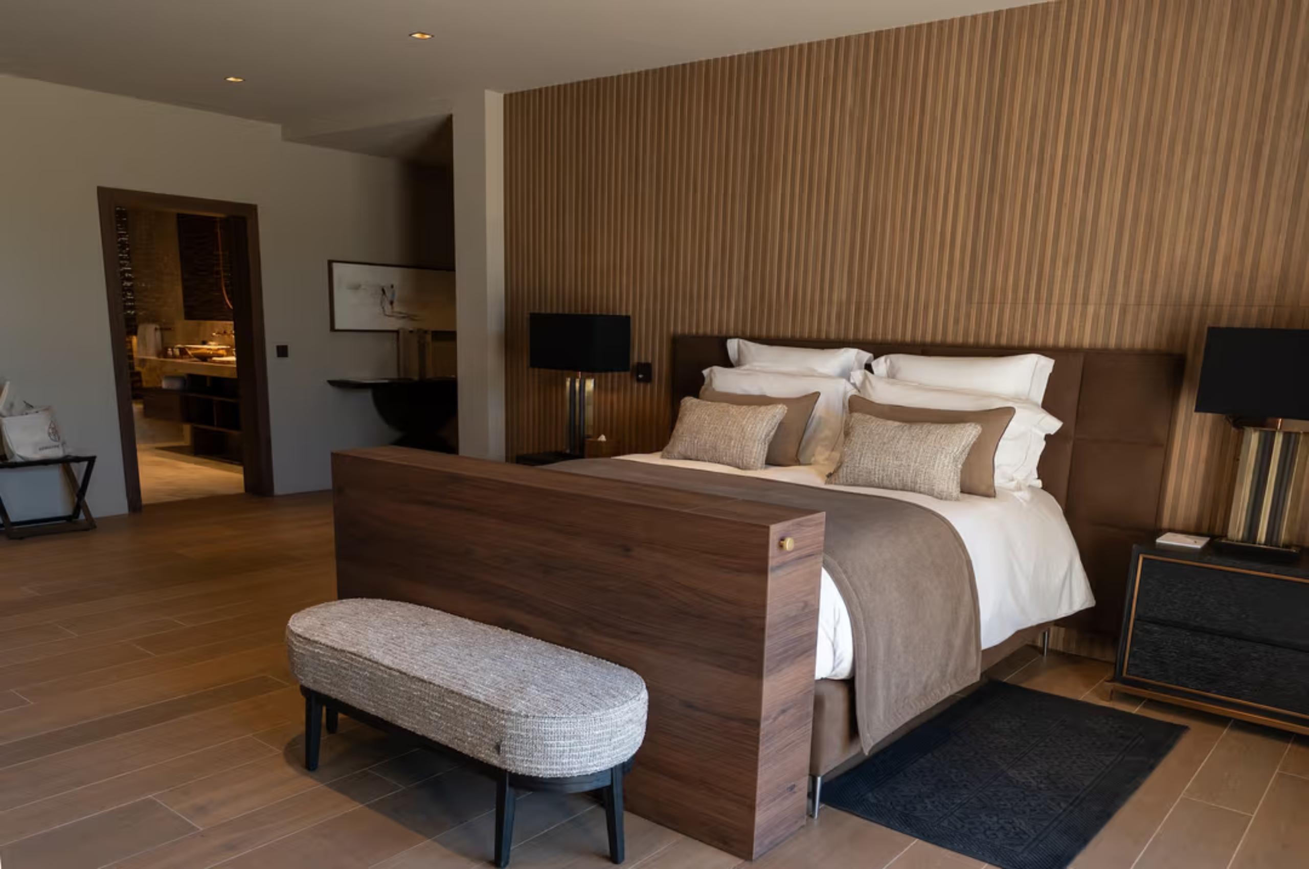 villa-soline-bedroom-elegant-luxury-interior-lacroixvalmer