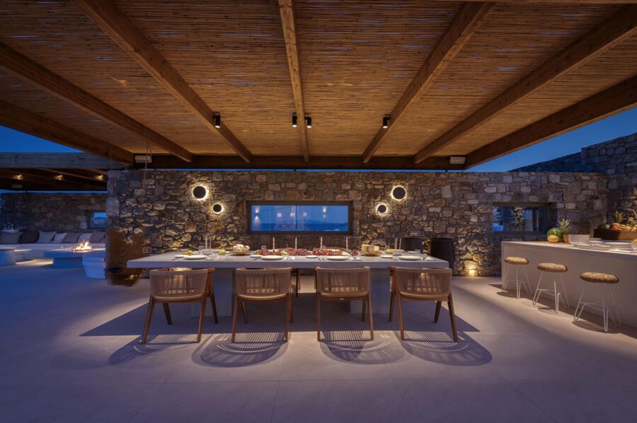 villa-theodora-alfresco-dining-area-summer-kitchen-night-candelit-dinners-luxury-mykonos