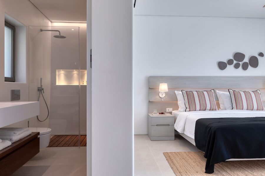 villa-theodora-bedroom-bathroom-shower-sleek-modern-design-luxury-mykonos
