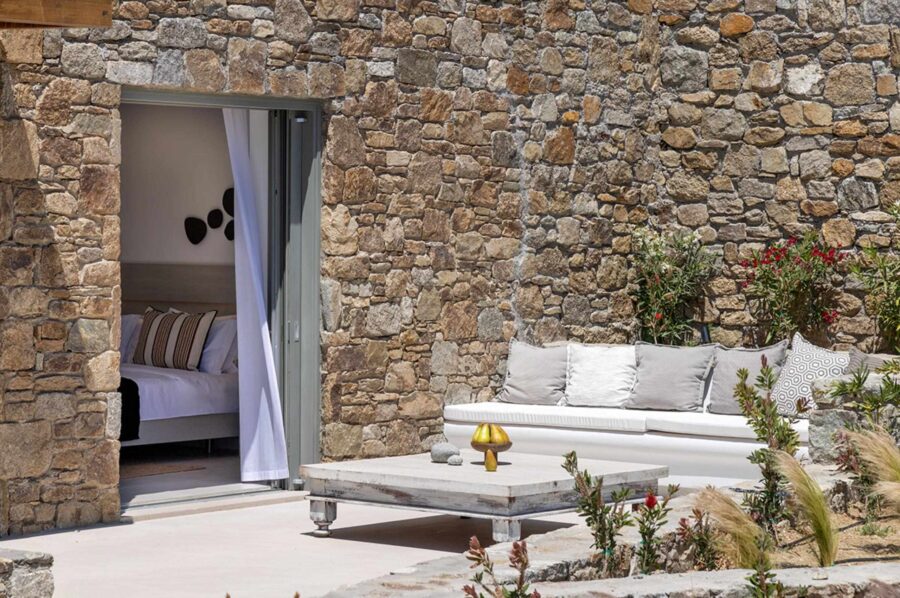 villa-theodora-tranquil-garden-terrace-bedroom-luxury-mykonos