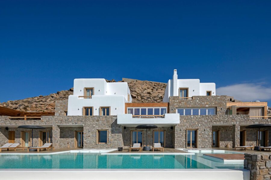 villa-zeta-exterior-infinity-pool-hillside-retreat-luxury-rental-mykonos