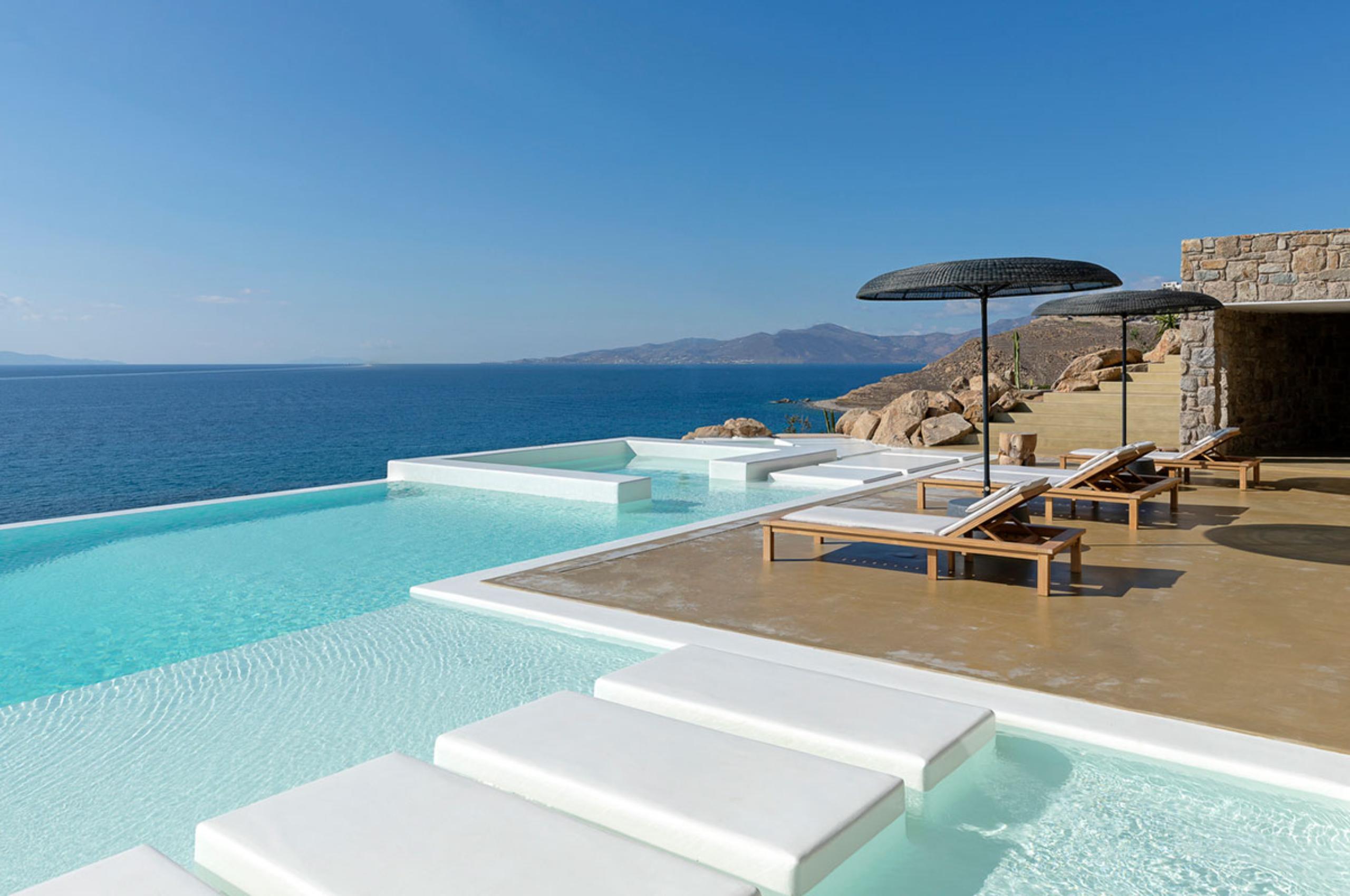 villa-zeta-infinity-swimming-pool-terrace-sunbeds-scenic-sea-views-luxury-mykonos