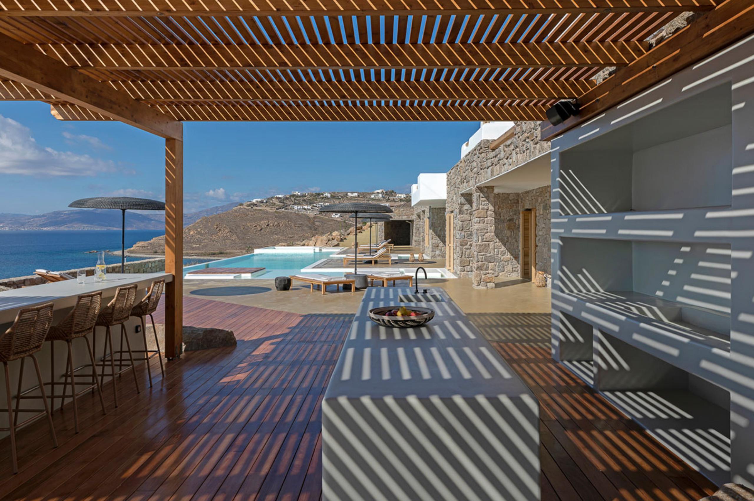 villa-zeta-summer-kitchen-bar-alfresco-dining-scenic-sea-views-luxury-mykonos