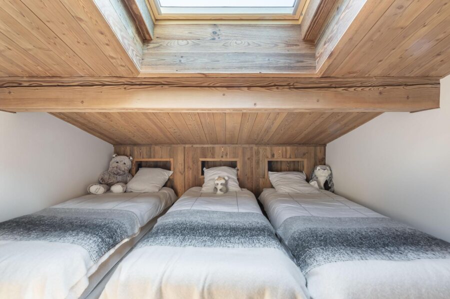 chalet-avalon-childrens-sleepover-bedroom-luxury-megeve