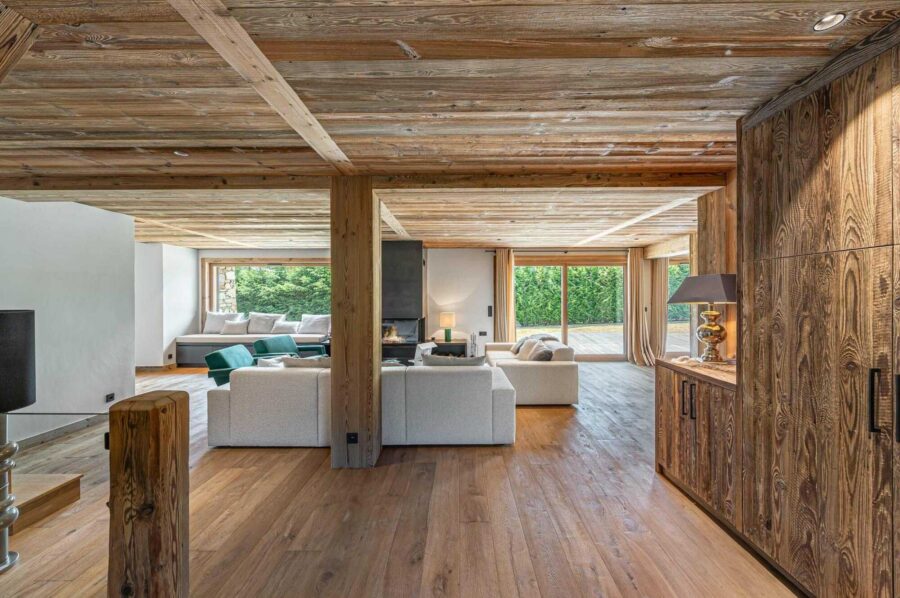chalet-avalon-living-area-openplan-garden-views-luxury-megeve