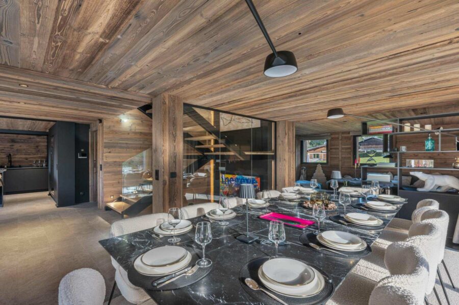 chalet-dila-dining-room-elegant-modern-alpine-interiors-luxury-megeve