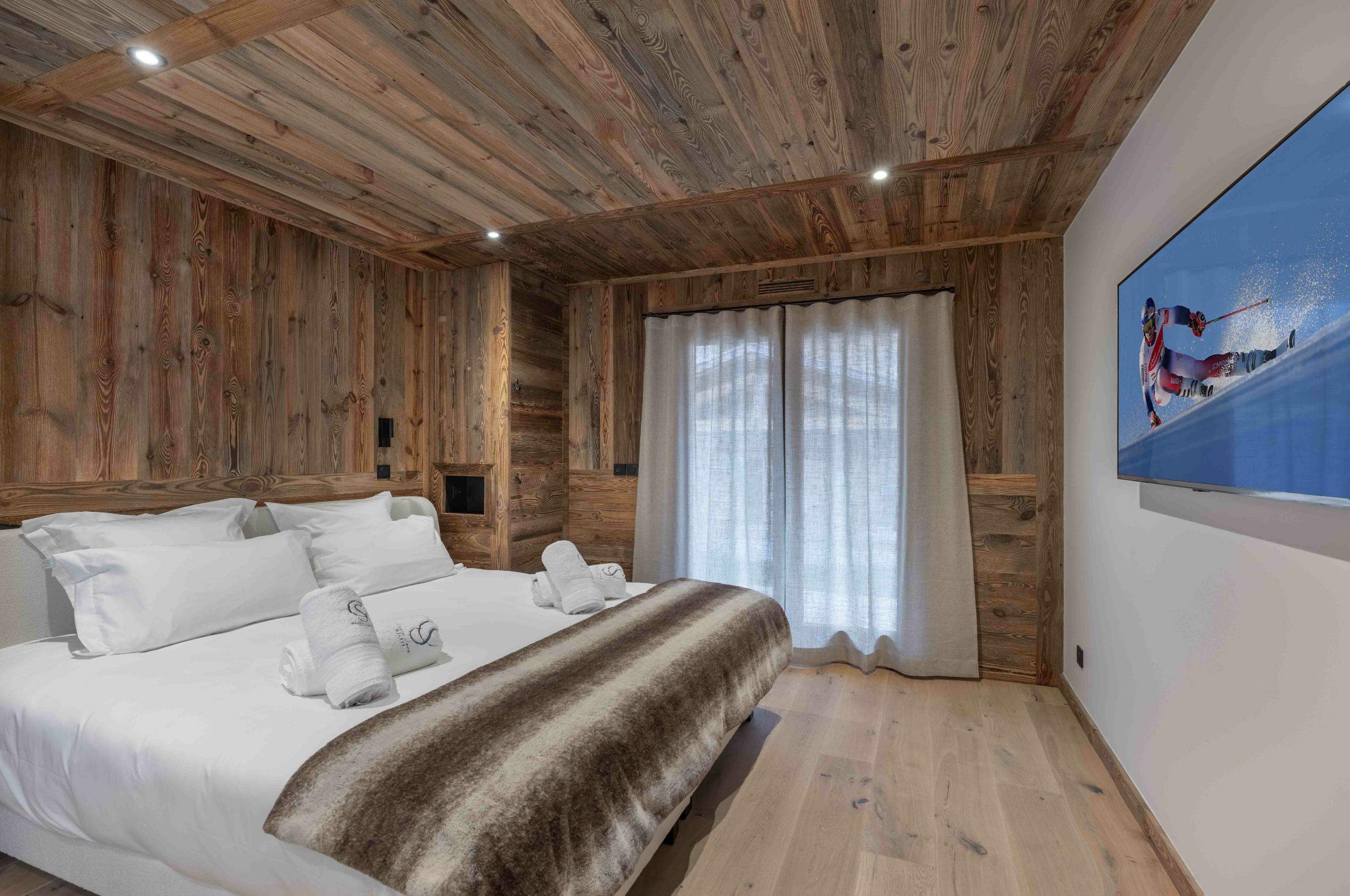 chalet-eira-bedroom-modern-alpine-design-luxury-megeve