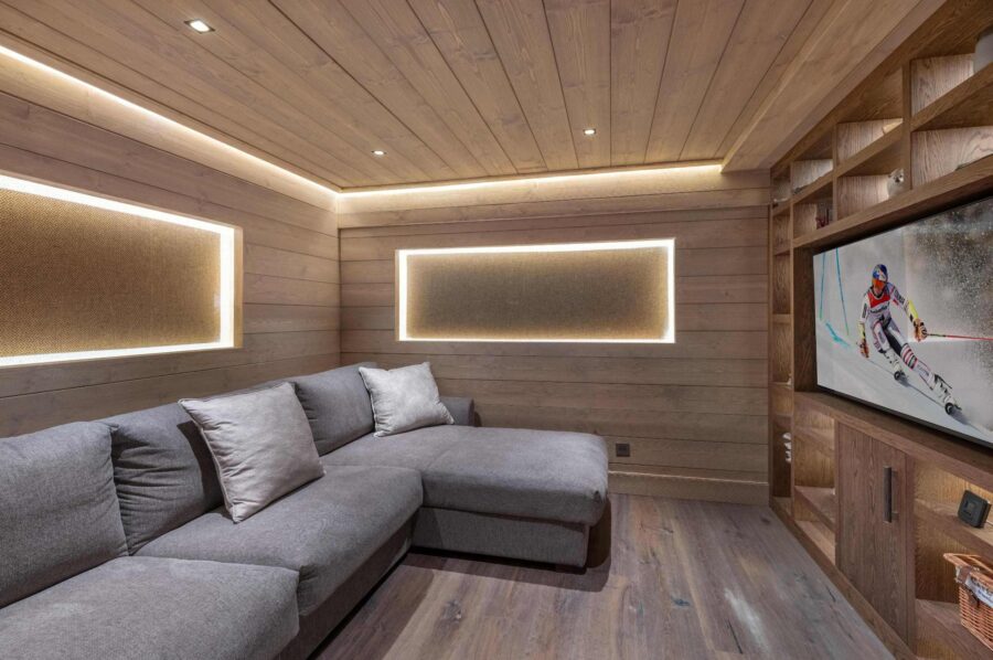chalet-eve-cinema-room-entertainment-luxury-courchevel1650