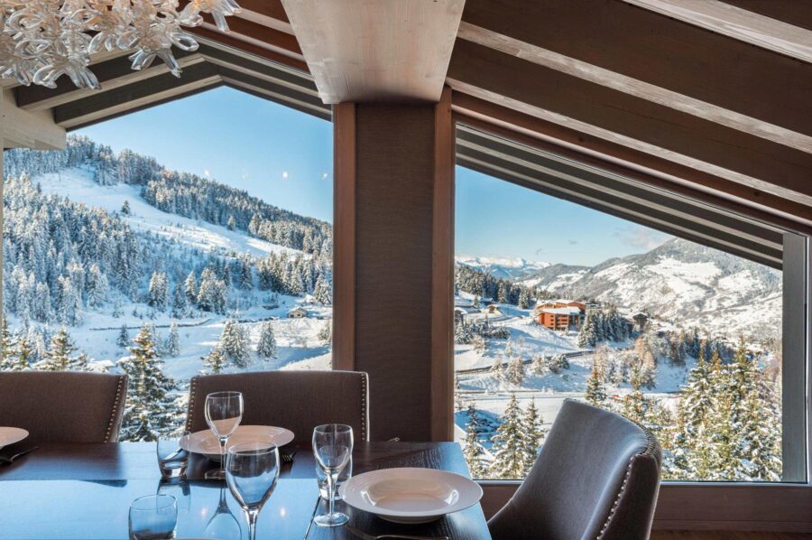 chalet-eve-dining-area-mountain-slopeside-views-luxury-rental-retreat-courchevel1650