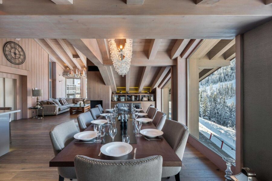 chalet-eve-dining-area-openplan-grand-interiors-luxury-courchevel1650