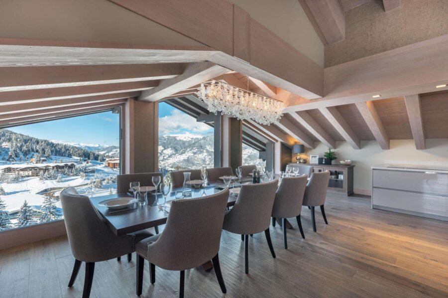 chalet-eve-dining-room-mountain-views-elegant-alpine-design-luxury-courchevel1650